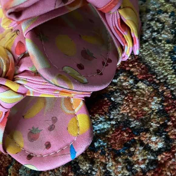 Edie Parker x J. Crew Fruit Bow Sandals - Picture 8 of 9